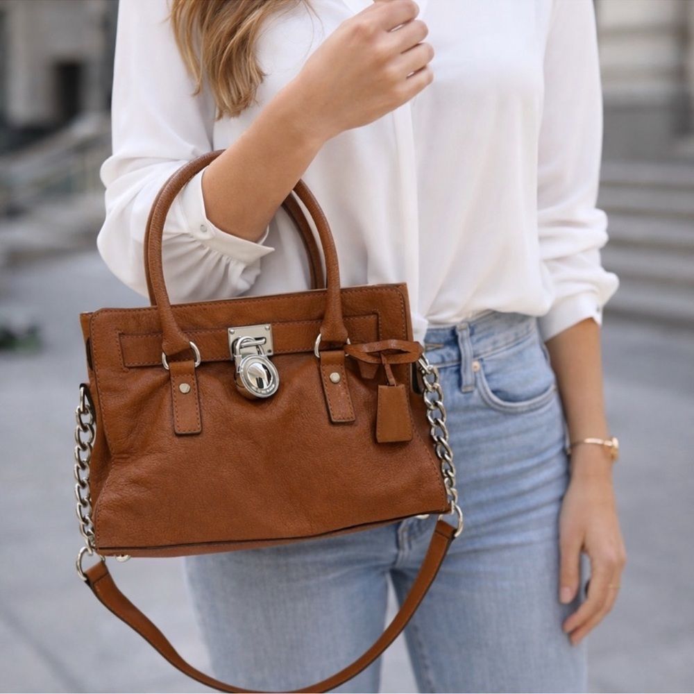 Michael Kors Halminton Satchel in luggage brown leather lock & Key